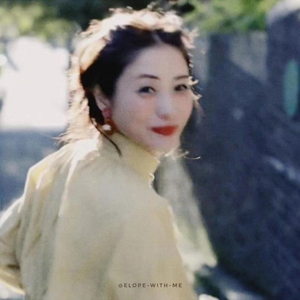 岳洗澡让我进去摸她乳的剧情介绍
